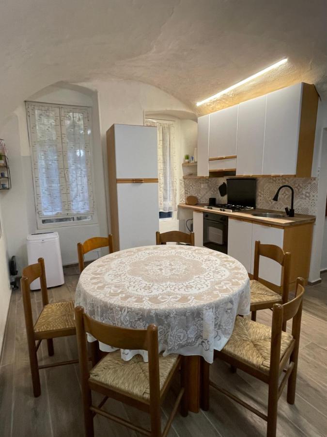 Casa Via Palma Apartment Sanremo Bagian luar foto