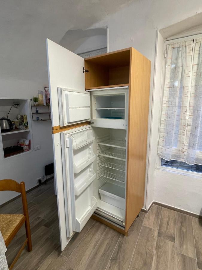 Casa Via Palma Apartment Sanremo Bagian luar foto
